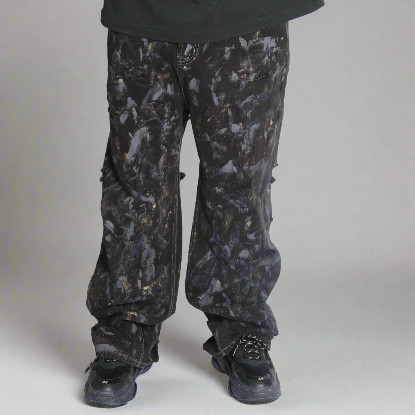 RAVE #02 baggy dirty effect back ripped destroyed jeans