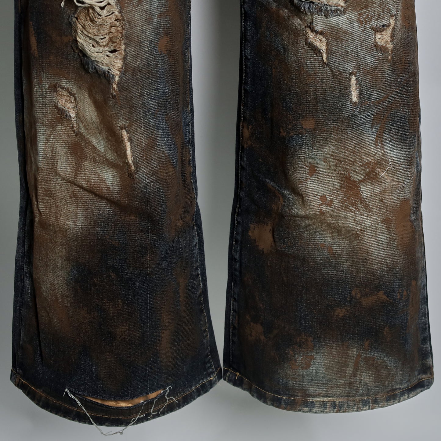RAVE #10 super baggy dirty effect ripped washed jeans