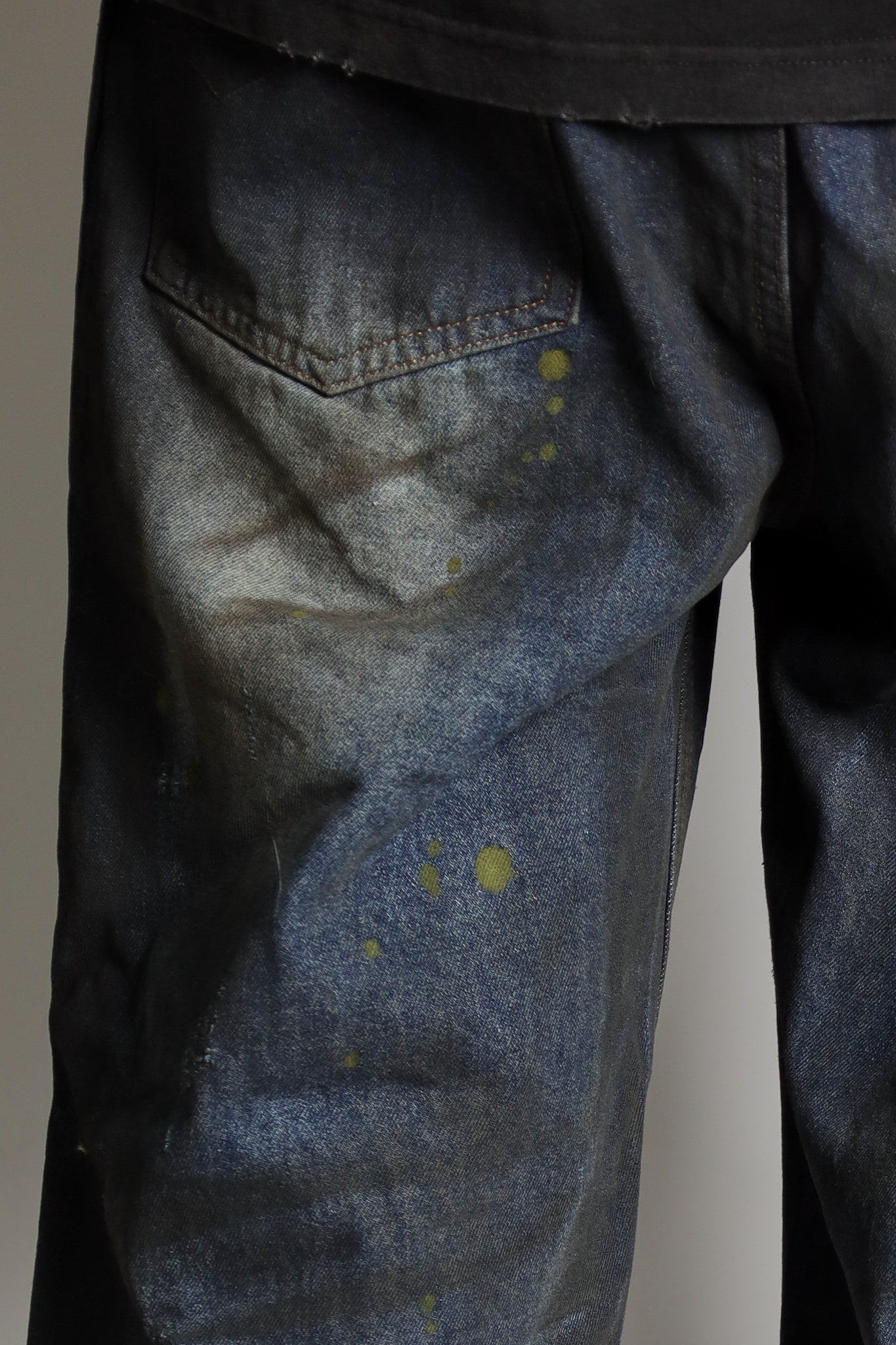 RAVE #07 straight dirty effect destroyed jeans