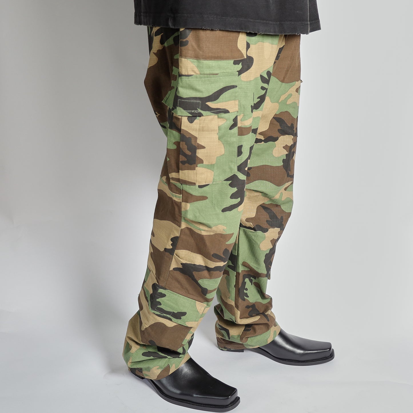 RELAX #4 camo multi pocket cargo