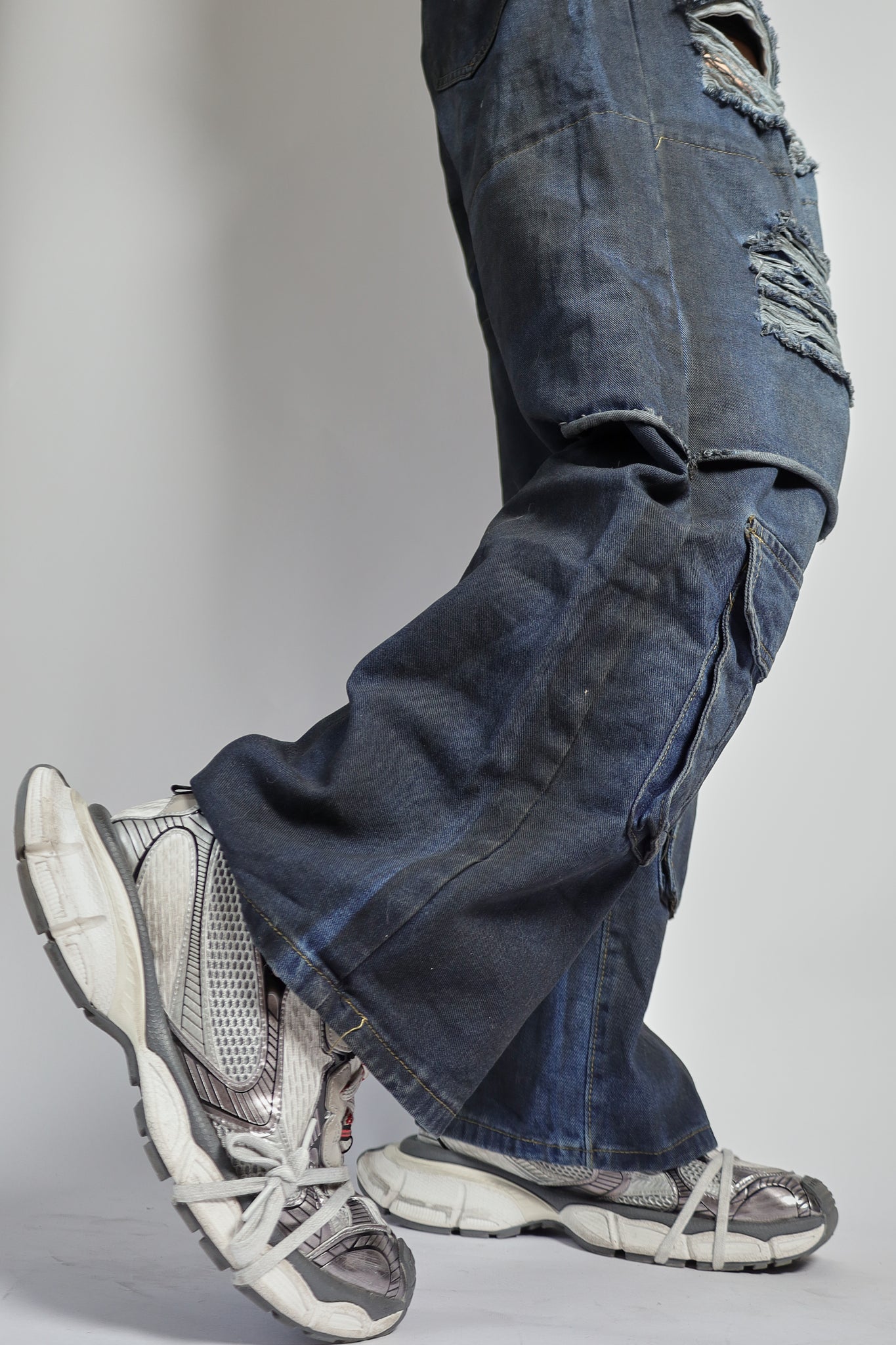 RAVE #13 dirty effect distressed cargo jeans