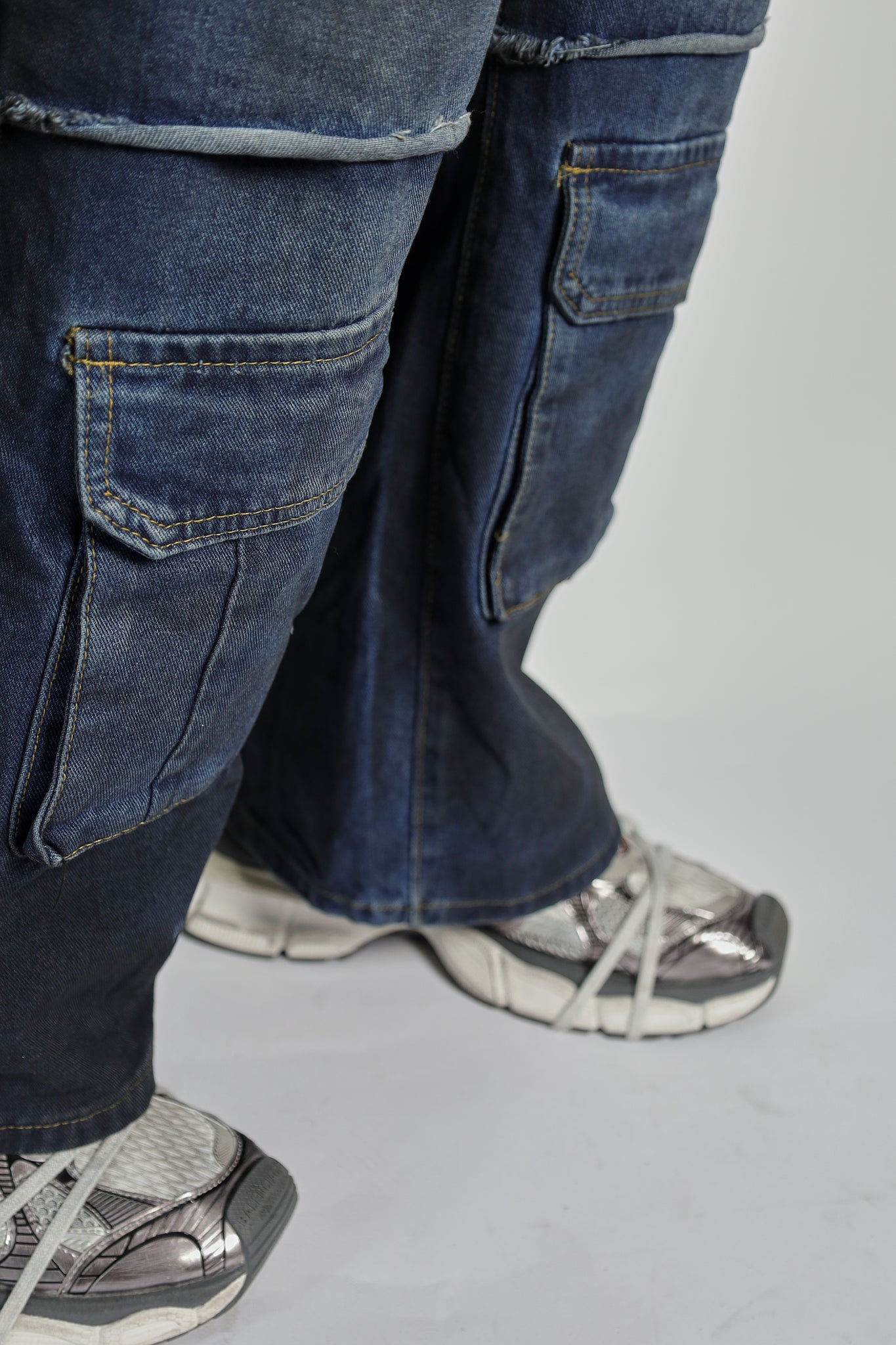 RAVE #13 dirty effect distressed cargo jeans