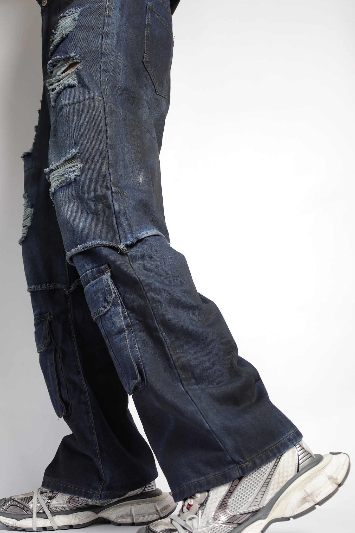 RAVE #13 dirty effect distressed cargo jeans
