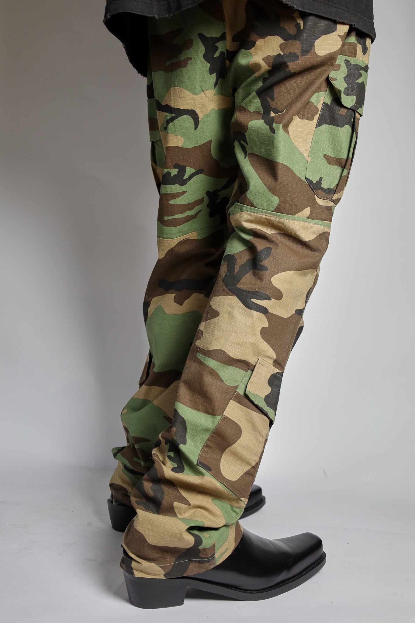 RELAX #4 camo multi pocket cargo